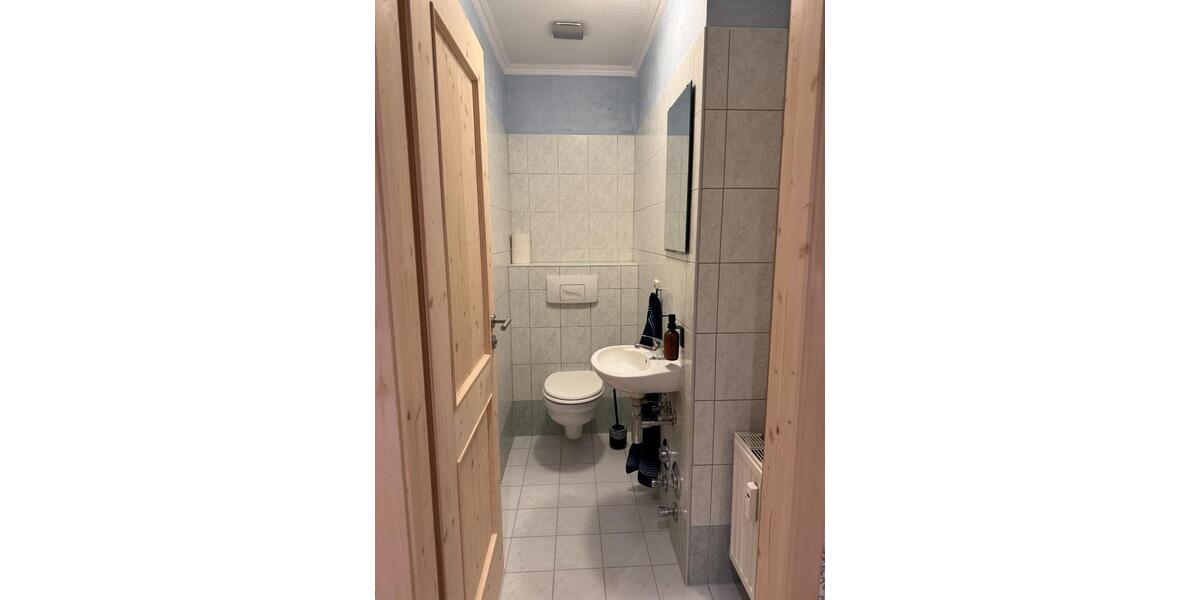 Hochparterre Chemnitz Helbersdorf - 4 Zimmer, 92 m&sup2;, 145.000&euro; | Angebot:26302745