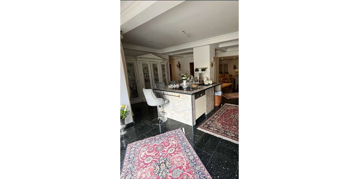 Etagenwohnung Chemnitz Altendorf - 3 Zimmer, 247 m&sup2;, 1.800&euro; | Angebot:27048844