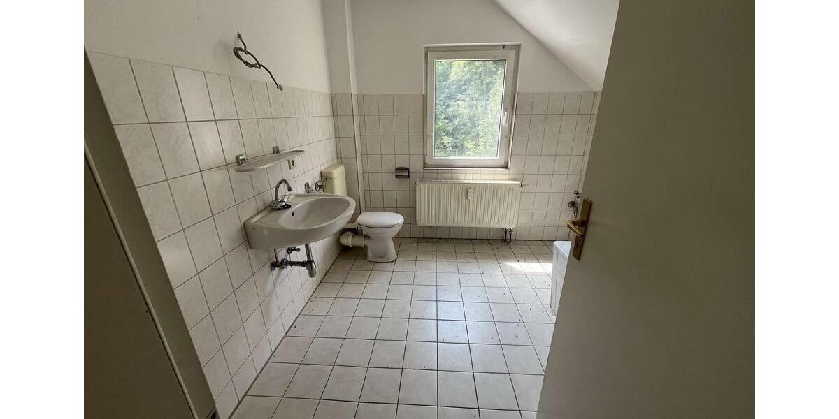 Etagenwohnung Hainichen - 1 Zimmer, 44 m&sup2;, 258&euro; | Angebot:26296749