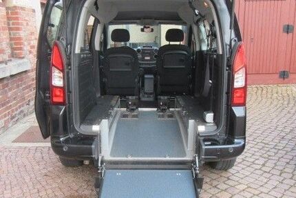 Peugeot Partner 25.000 km 20.990 € Chemnitz 09125