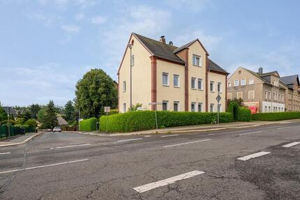 2-Familienhaus PV AnlageSolarSauna 10 zimmer