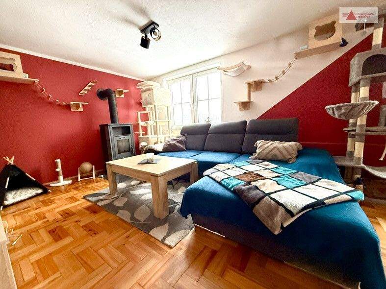 Einfamilienhaus Wiesa / Neundorf Neundorf - 7 Zimmer, 150 m&sup2;, 66.000&euro; | Angebot:25779071