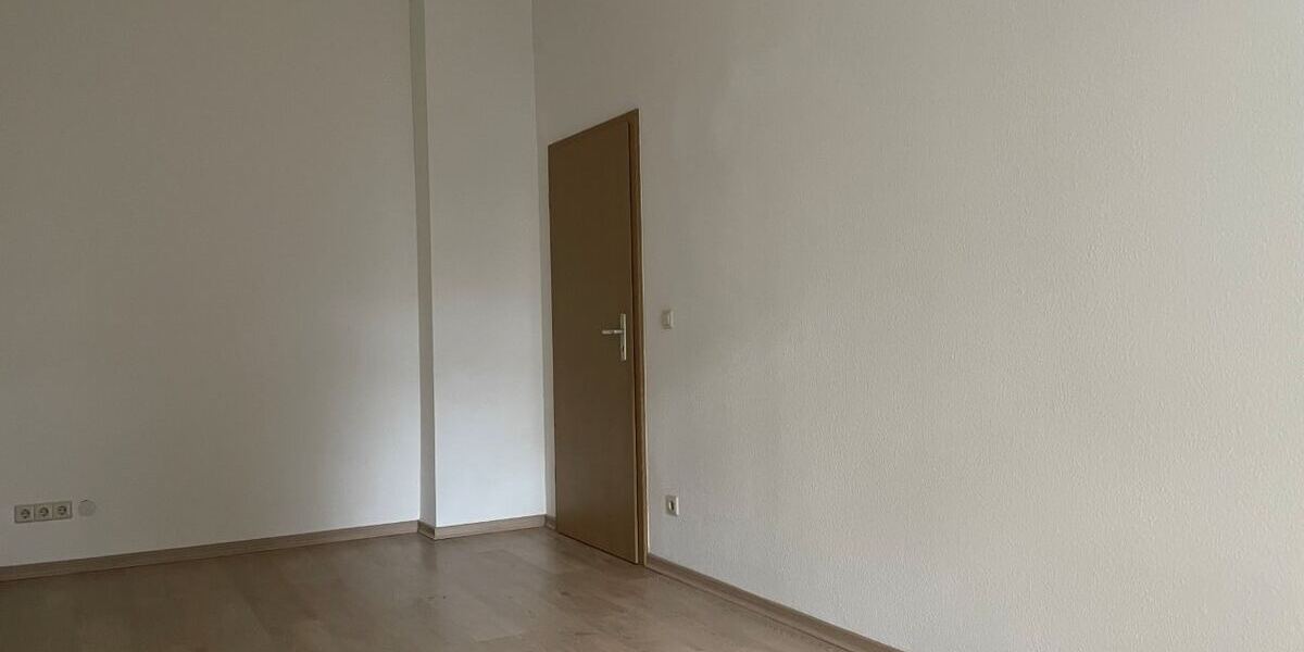 JETZT in EIGENTUM investieren! Wohnung mit Balkon und Tageslicht-Bad in der 1. Etage! 3 zimmer
