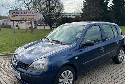 Renault Clio 115.231 km 2.400 &euro; Waldheim 04736