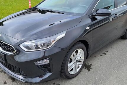 Kia ceed / Ceed 38.900 km 17.998 &euro; Oberlungwitz 09353