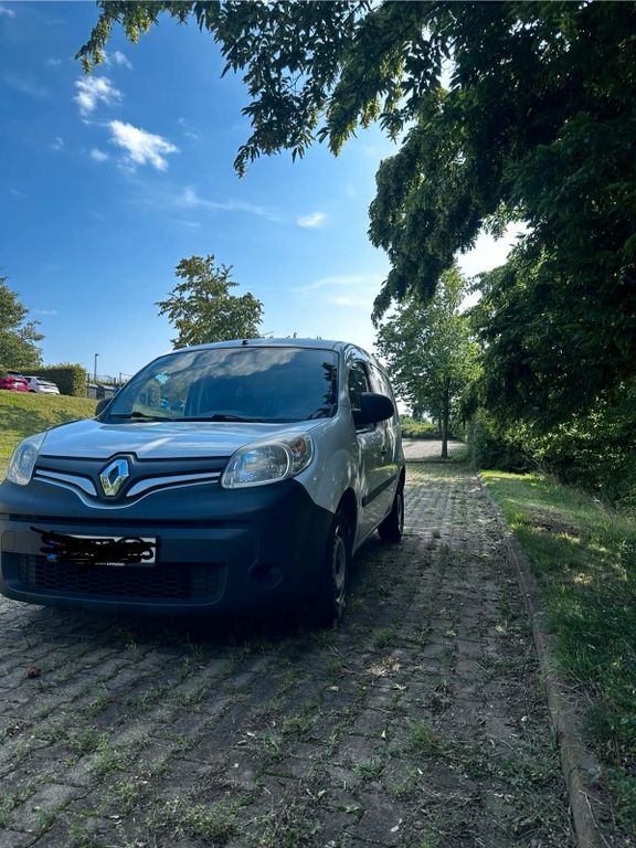Renault Kangoo 113.000 km 5.300 € Chemnitz 09123