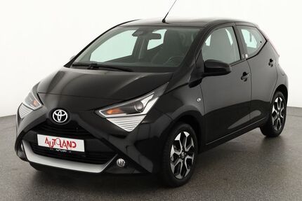 Toyota Aygo (X) 28.917 km 13.950 € Zwickau 08056