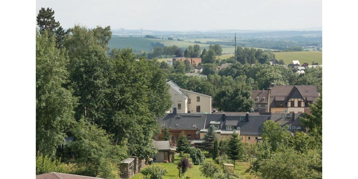 Erdgeschoßwohnung Hohenstein-Ernstthal Ernstthal - 2 Zimmer, 59 m&sup2;, 330&euro; | Angebot:26592561