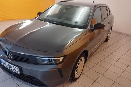 Opel Astra 9.000 km 22.890 &euro; Annaberg-Buchholz 09456