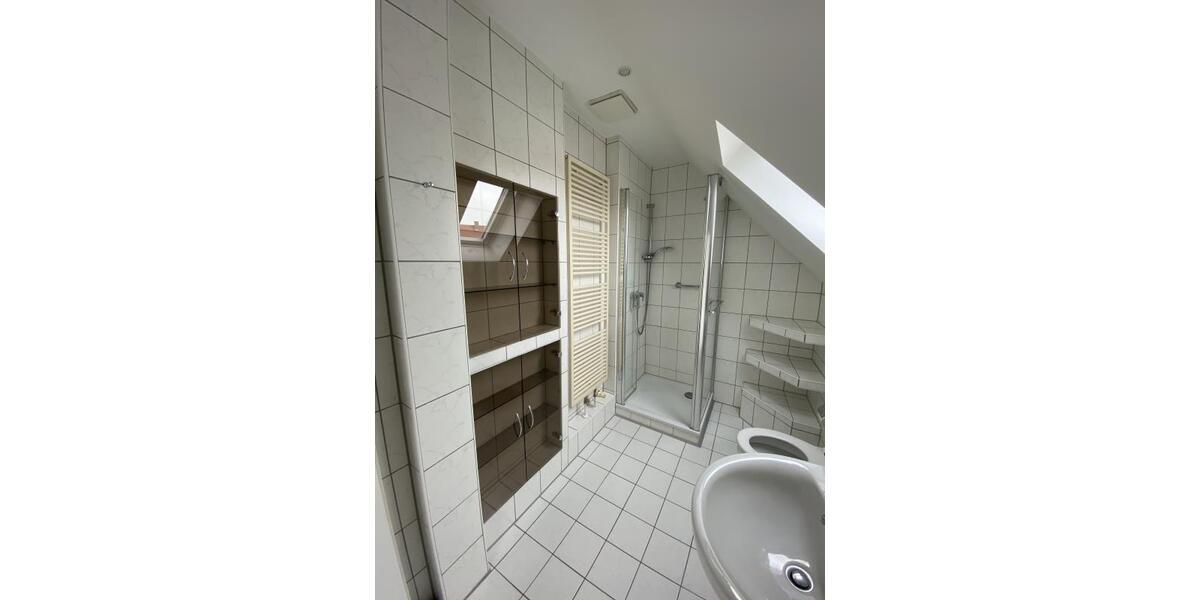 Etagenwohnung Mittweida - 1 Zimmer, 29 m&sup2;, 350&euro; | Angebot:26336998