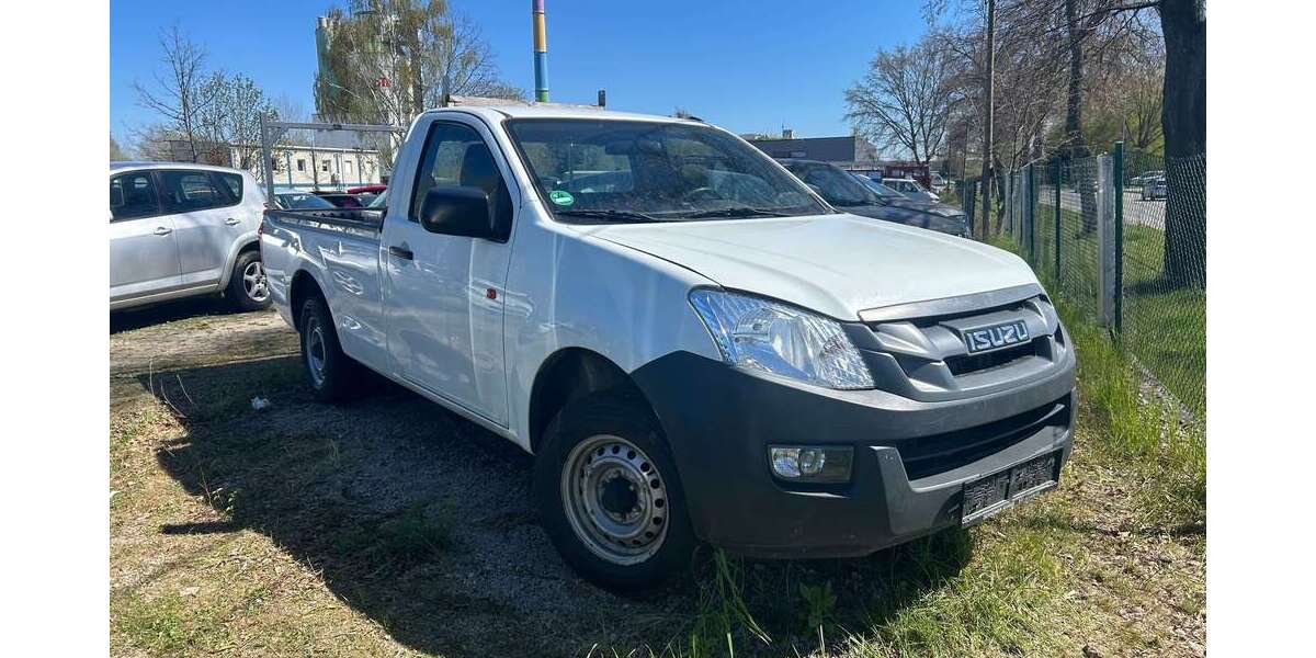 Isuzu D-Max 87.700 km 13.990 &euro; Chemnitz 09114