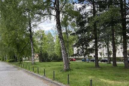 Wohnung zum Mieten in Chemnitz 237 € 43.86 m²