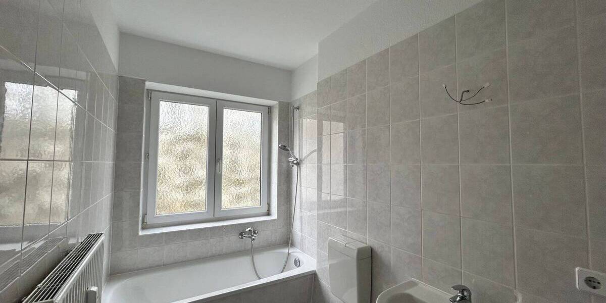 Etagenwohnung Chemnitz Kaßberg - 2 Zimmer, 60 m&sup2;, 350&euro; | Angebot:26157402