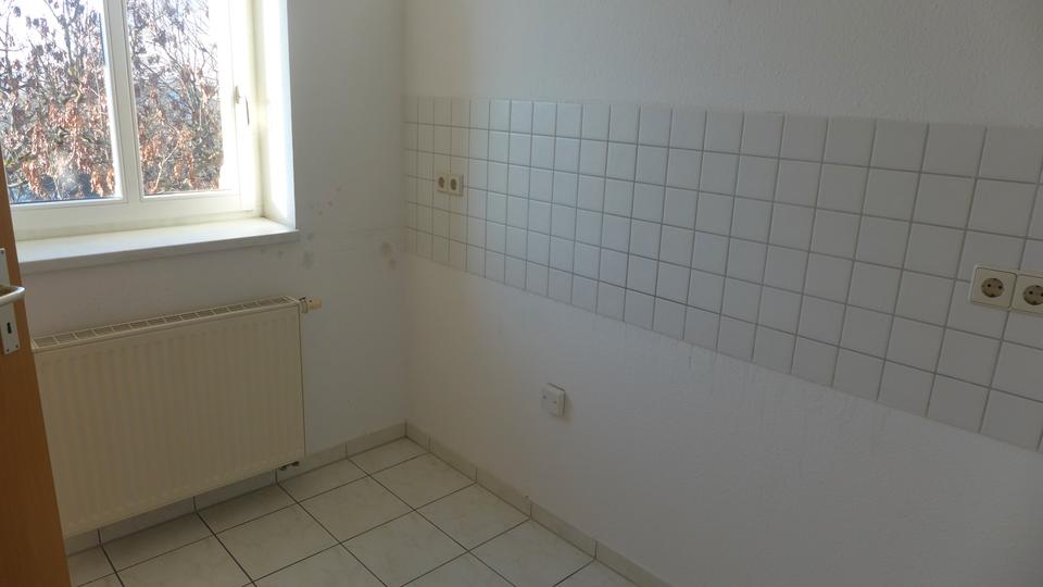 Etagenwohnung Chemnitz Ebersdorf - 1 Zimmer, 33 m&sup2;, 200&euro; | Angebot:23292430