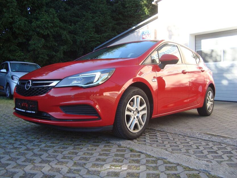 Opel Astra 59.200 km 8.990 € Waldheim 04736