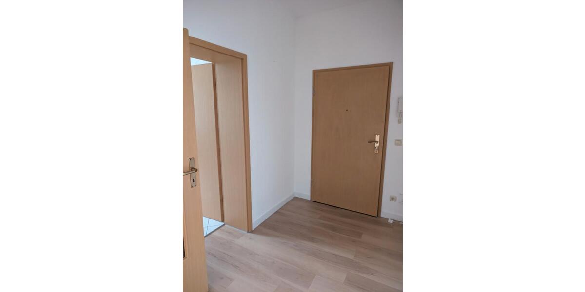 Erdgeschoßwohnung Chemnitz Altendorf - 2 Zimmer, 60 m&sup2;, 300&euro; | Angebot:26609210