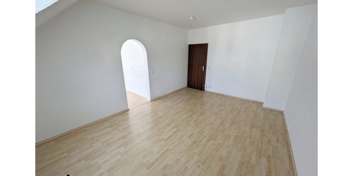 Dachgeschoßwohnung Chemnitz Hilbersdorf - 3 Zimmer, 61 m&sup2;, 305&euro; | Angebot:26321888