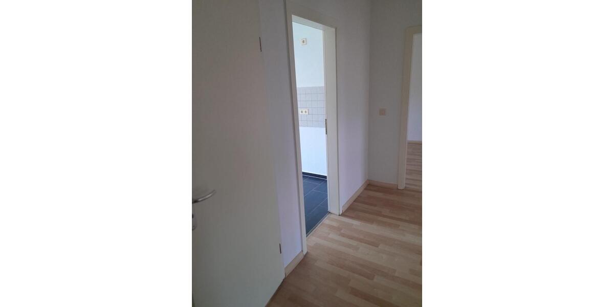 Dachgeschoßwohnung Chemnitz Hilbersdorf - 3 Zimmer, 70 m&sup2;, 370&euro; | Angebot:26143792