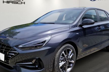 Hyundai i30 5.500 km 24.990 &euro; Chemnitz 09120