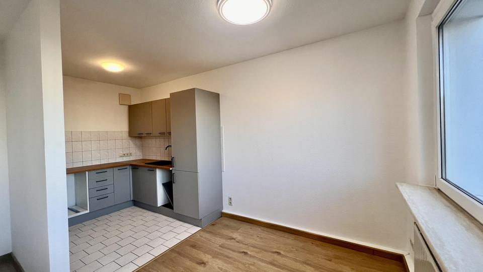 Etagenwohnung Chemnitz Markersdorf - 2 Zimmer, 55 m&sup2;, 300&euro; | Angebot:26624038