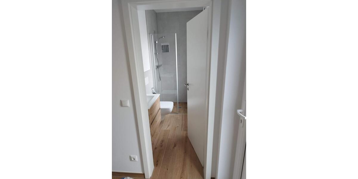 Neubau zur Miete: Stilvolle Doppelhaushälfte mit Garten 4 zimmer