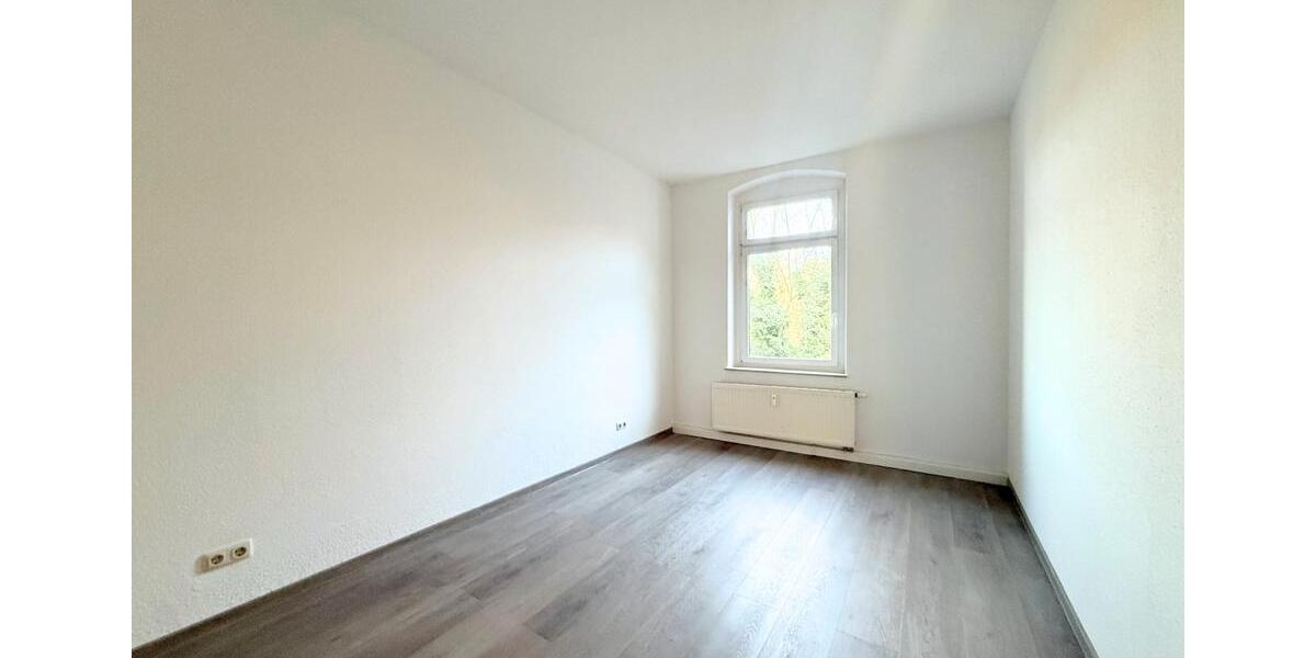 Etagenwohnung Chemnitz Altendorf - 2.5 Zimmer, 64 m&sup2;, 386&euro; | Angebot:26478465