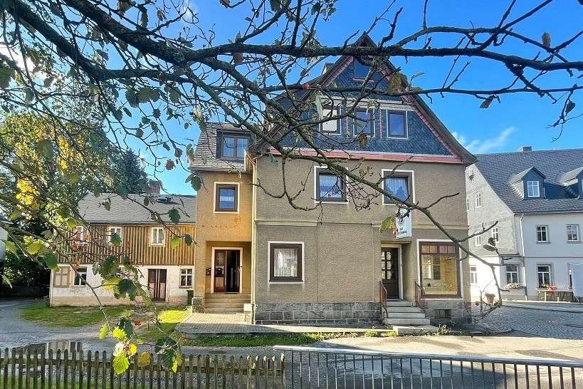 Haus zum Kaufen in Zwönitz 250.000 € 120 m²