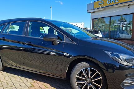 Opel Astra 71.800 km 14.390 &euro; Altmittweida 09648