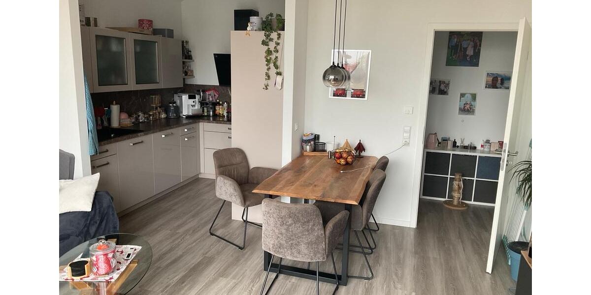 Etagenwohnung Chemnitz Kapellenberg - 3 Zimmer, 83 m&sup2;, 830&euro; | Angebot:26297242
