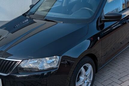 Skoda Rapid 125.430 km 6.500 &euro; Chemnitz 09130