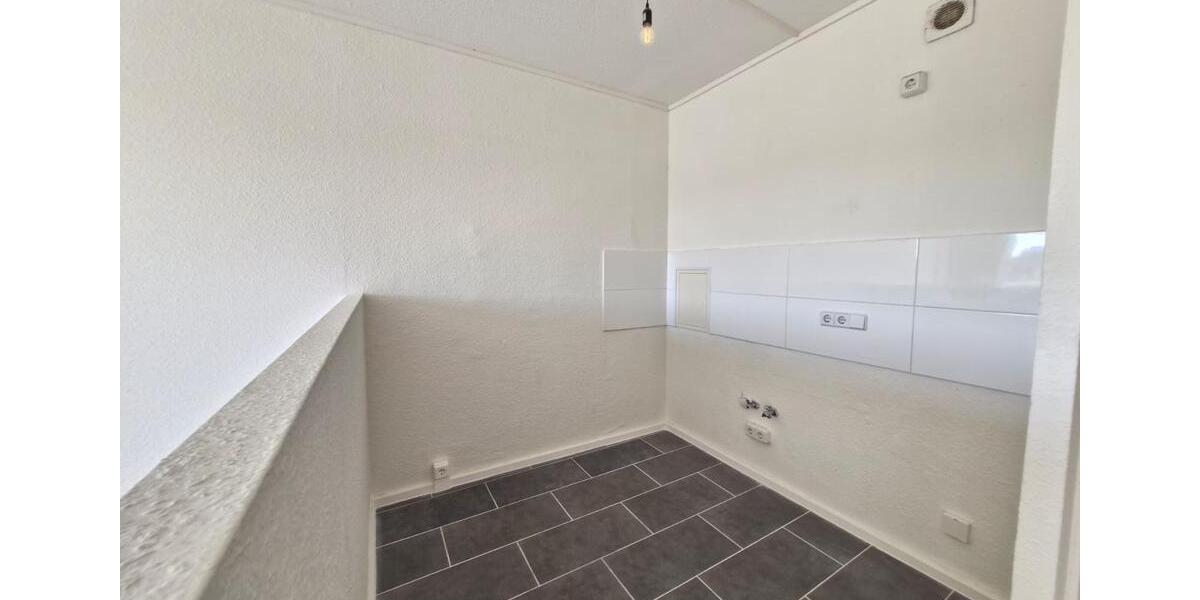 Etagenwohnung Chemnitz Markersdorf - 4 Zimmer, 69 m&sup2;, 317&euro; | Angebot:26507589