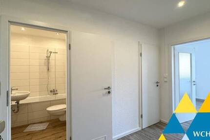 Moderne 2-Zimmer-Wohnung im Erdgeschoss mit Außenjalousien