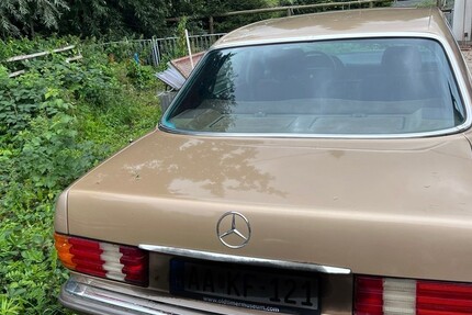 Mercedes-Benz 380 300.776 km 14.900 € Waldheim 04736