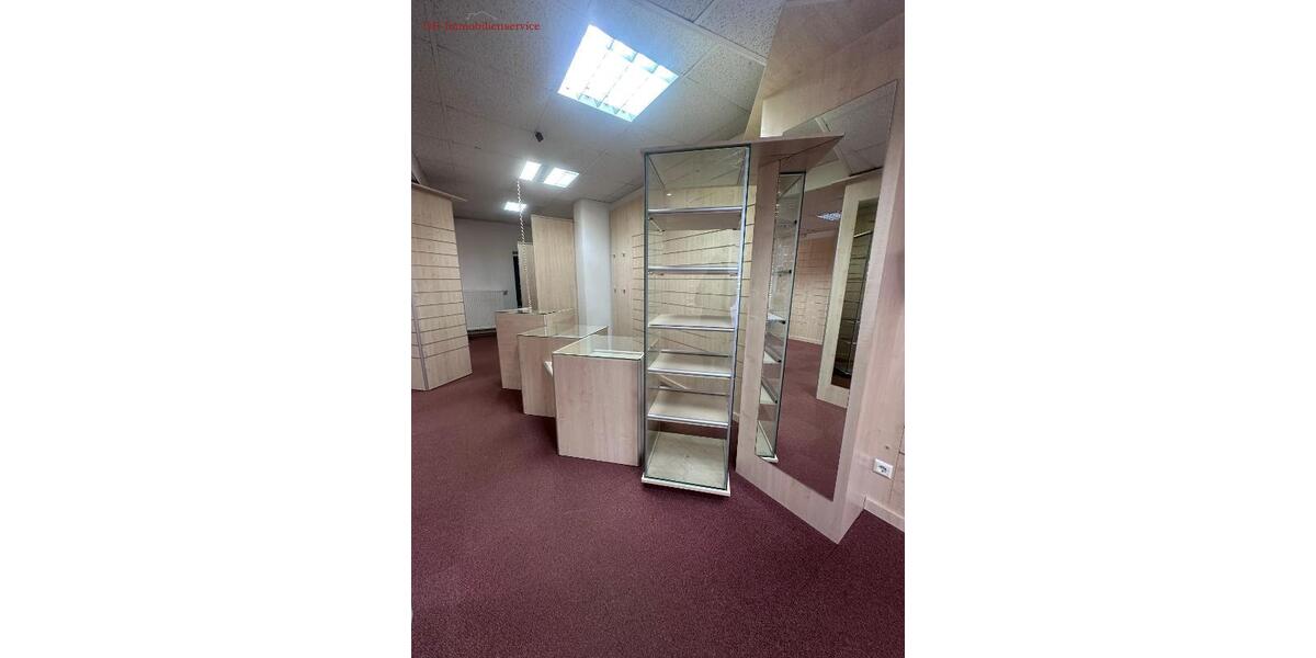 Vielseitige Ladenfläche mit Schaufensterfront in zentraler Lage von Glauchau zimmer