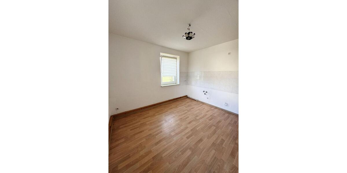 Etagenwohnung Chemnitz Grüna - 2 Zimmer, 48 m&sup2;, 264&euro; | Angebot:25544775