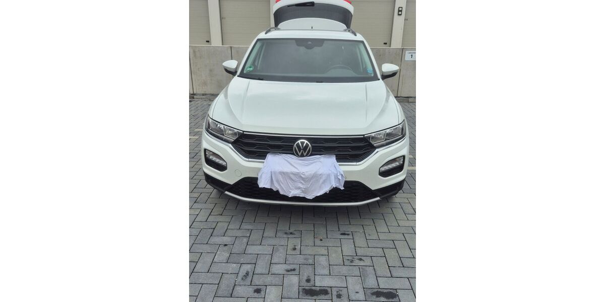 VW T-Roc 63.000 km 17.900 &euro; Chemnitz 09126