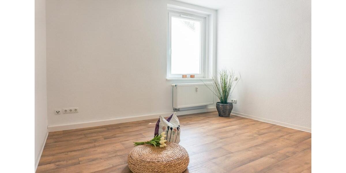 Etagenwohnung Chemnitz Kapellenberg - 2 Zimmer, 75 m&sup2;, 500&euro; | Angebot:26682239