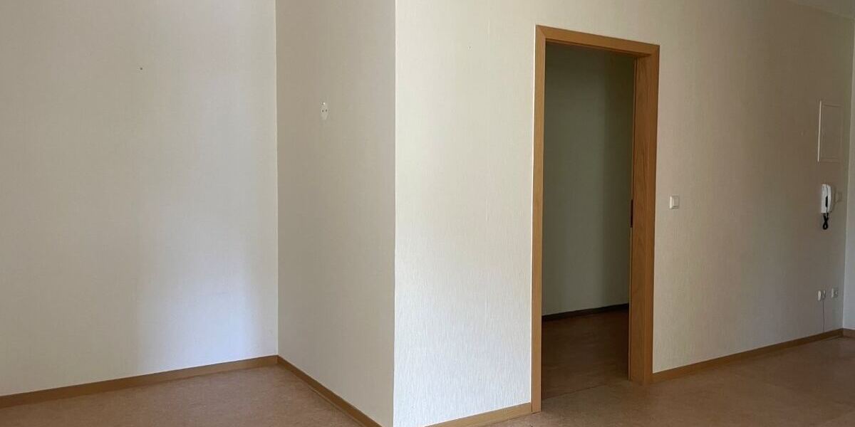 Für Eigennutzer - ruhige Traum-Wohnung mit großem Balkon zur individuellen Gestaltung! - Etagenwohnung Thermalbad Wiesenbad Schönfeld | Angebot:25918346