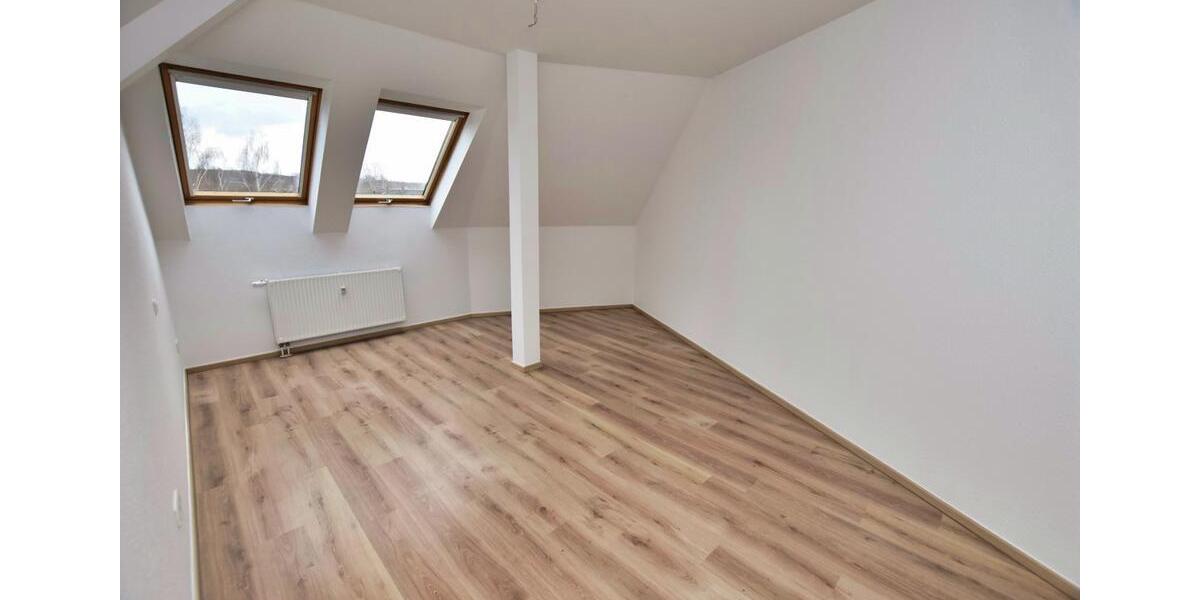 Dachgeschoßwohnung Chemnitz Altendorf - 2 Zimmer, 55 m&sup2;, 330&euro; | Angebot:26263479