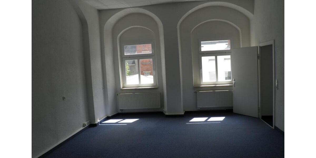 Großzügiges Büro in 1-A-Lage der Stadt Marienberg zur Vermietung zimmer