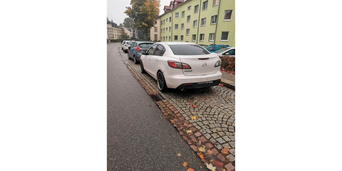 Mazda 3 129.950 km 4.500 € Mittweida 09648