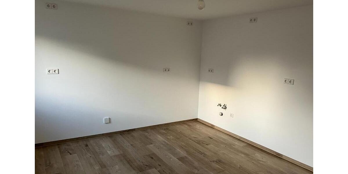 Haus mit großer Garage in Röhrsdorf 4 zimmer