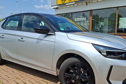 Opel Corsa 6.000 km 17.390 &euro; Altmittweida 09648