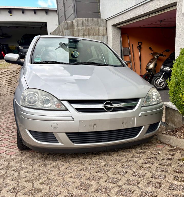 Opel Corsa 155.000 km 1.500 € Limbach-Oberfrohna 09212