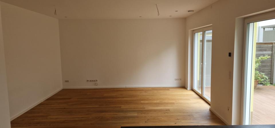 Doppelhaushälfte Chemnitz Rabenstein - 6 Zimmer, 145 m&sup2;, 1.670&euro; | Angebot:26038411