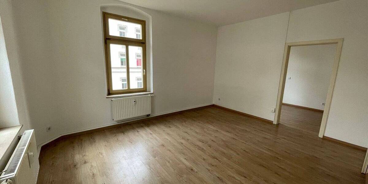 Etagenwohnung Chemnitz Lutherviertel - 2 Zimmer, 44 m&sup2;, 254&euro; | Angebot:26843675