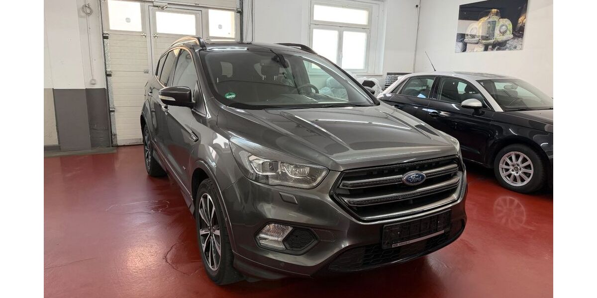 Ford Kuga 88.901 km 14.500 &euro; Chemnitz 09113