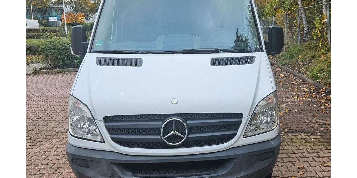 Mercedes-Benz Sprinter 323.124 km 4.490 € Chemnitz 09120