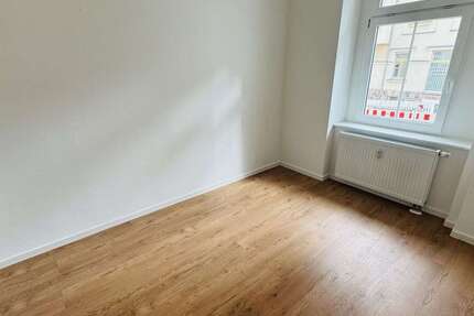 Wohnung Chemnitz Bernsdorf - 1 Zimmer, 20 m&sup2;, 240&euro; | Angebot:27342603
