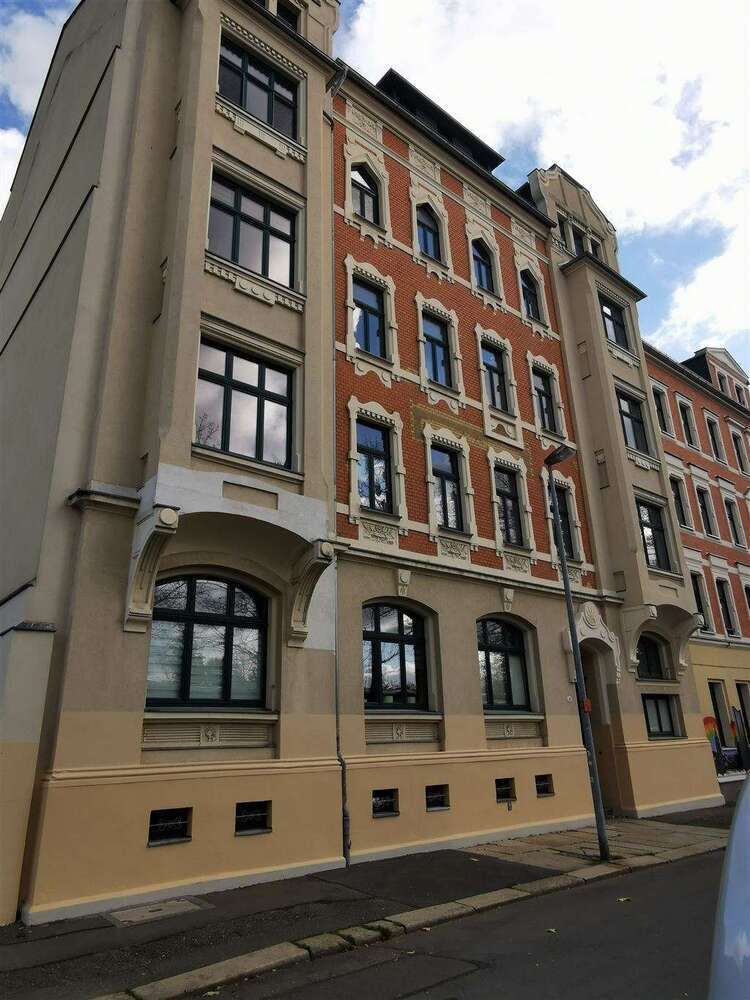 Wohnung zum Kaufen in Chemnitz 145.000 € 103.69 m²